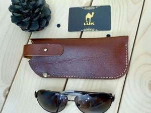 جلد چرمی عینک۷۸۰ عسلی