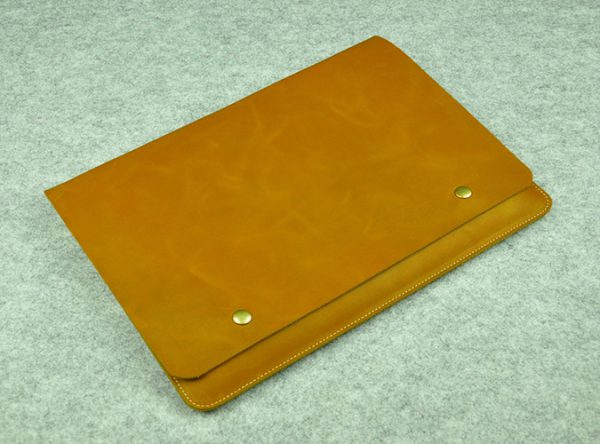 کیف چرمی لپ تاپ مدل ۶۰۰۰ - Image 2