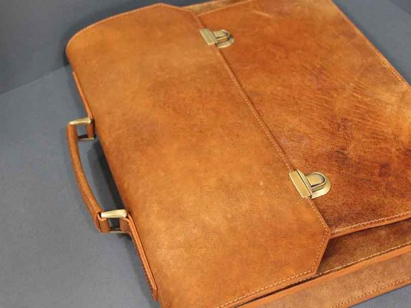 فروش مناسب کیف اداری