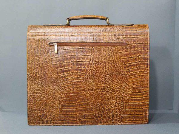 تولید کیف دیپلمات