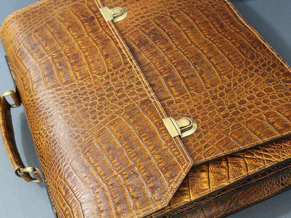 کیف دیپلمات جدید