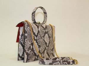 کیف دوشی پوست ماری