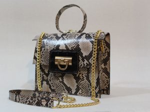 کیف پوست مار