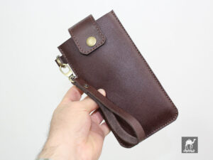 جلد مناسب گوشی همراه