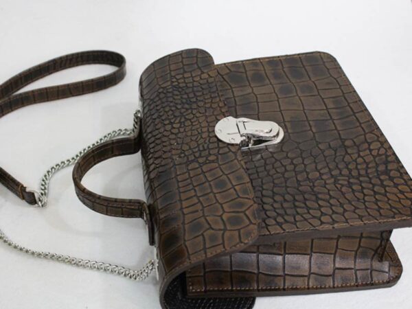 کیف-روی-دوشی-مدا-آرشیدا