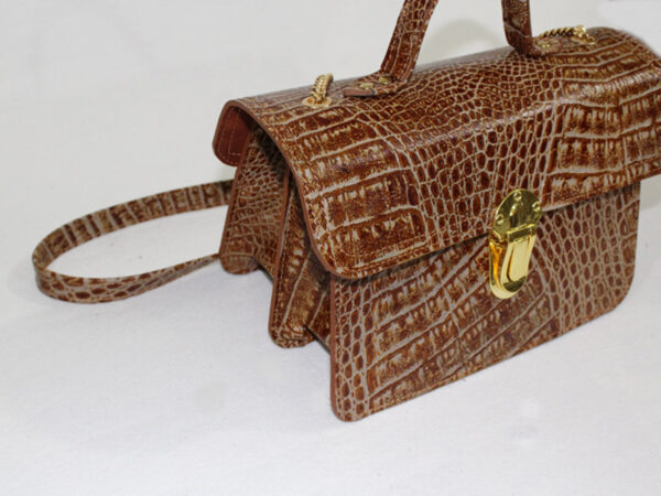 کیف روی دوشی مدل اُلگا