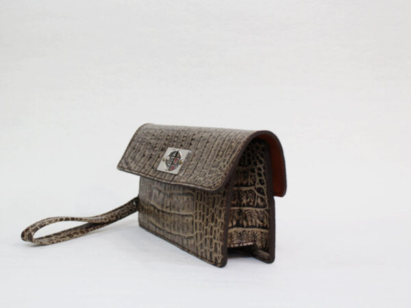 فروش کیف پول و دستی زنانه