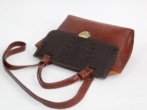 کیف روی دوشی زنانه