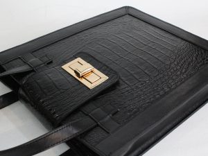 کیف چرمی مشکی درفام