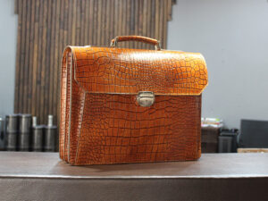 کیف شیک اداری عسلی