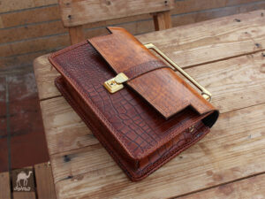 کیف روی دوشی آسا