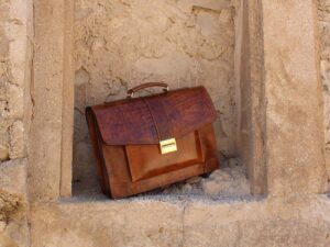 کیف چرم طبیعی مردانه