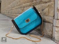 کیف روی دوشی فیروزه ایی