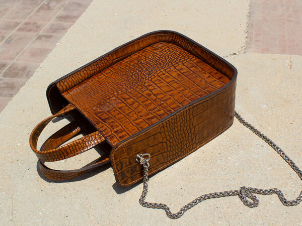 کیف روی دوشی زنانه